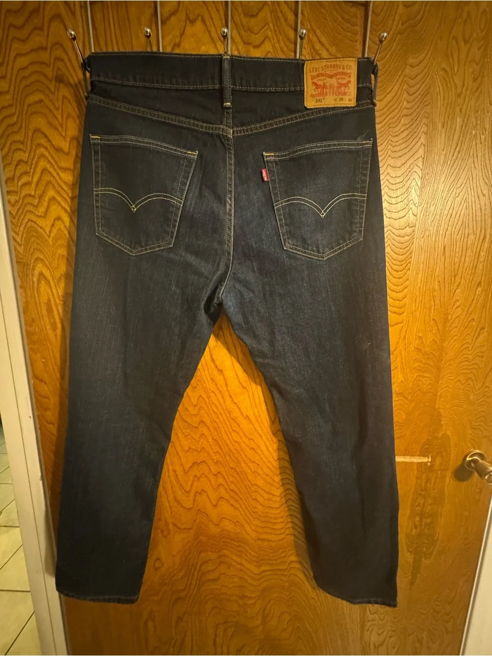 Levis relaxed fit